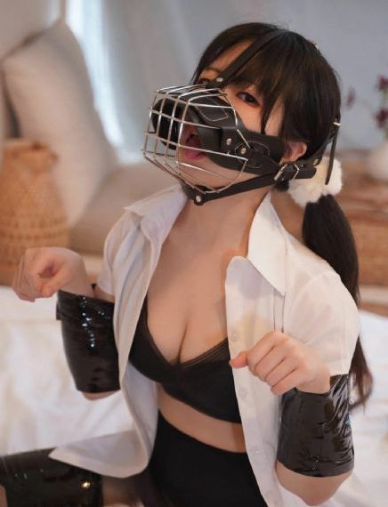 来自小裕肚脐vk_HD高清视频观看