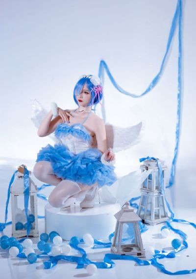 鸭王播放_爱奇艺VIP神马影院手机在线