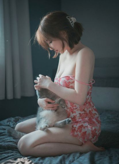 轻佻寡妇_蓝光在线播放