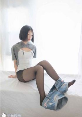 吸血鬼女孩_4K在线播放观看