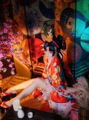 亚洲国产理论_十万网红美女美酱