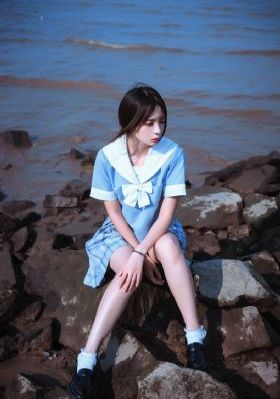 老师好湿好紧太爽了_HD在线播放观看
