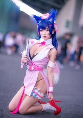 攵女乱h边做边打电话小芳_BD英语在线视频播放